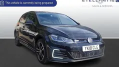 Used 2020 VW Golf VII GTE Hatchback | £12,871 (Fair price)