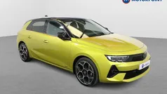 Yellow Used 2024 Vauxhall Astra Ultimate Hatchback | £18,649 (Fair price)