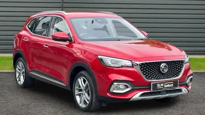 Used MG HS Excite 162 HP (119 kW) 2022 Red SUV