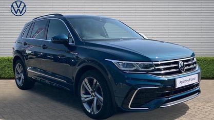 Usado VW Tiguan R-line Edition 150 HP (110 kW) 2023 Azul SUV