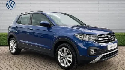 Usado VW T-Cross SE 95 HP (69 kW) 2023 Azul SUV