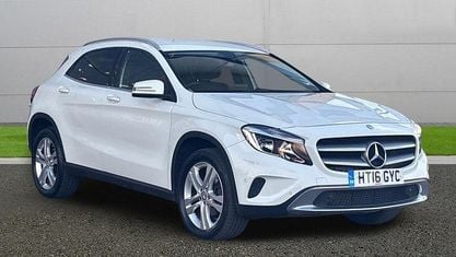 Używany Mercedes GLA220 Executive 177 KM (130 kW) 2016 Biały SUV