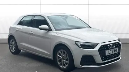 Used Audi A1 Sportback Sport 95 HP (69 kW) 2022 White Hatchback