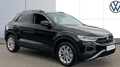Used 2025 VW T-Roc Match SUV | £27,384 (Fair price)