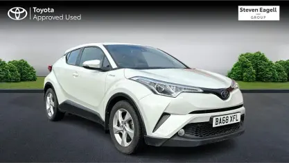 Used Toyota C-HR 122 HP (89 kW) 2019 White SUV