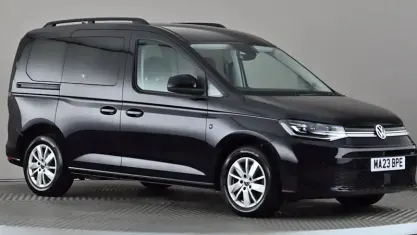 Used VW Caddy Life 122 HP (89 kW) 2023 Black MPV