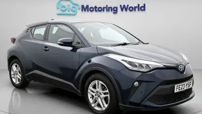 Gebraucht Toyota C-HR 122 PS (89 kW) 2023 SUV