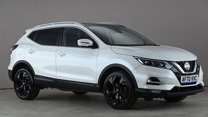 Używany Nissan Qashqai Tekna 160 KM (117 kW) 2020 Biały SUV