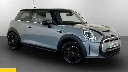 Used Mini Cooper Level 2 135 kW (184 HP) 2023 Hatchback
