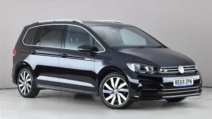 Usado VW Touran R-line 150 HP (110 kW) 2025 Monovolume