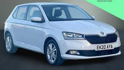 Used Skoda Fabia SE 95 HP (69 kW) 2020 Moon white metallic Hatchback