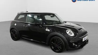 Used Mini Cooper S Hatch 192 HP (141 kW) 2019 Black Hatchback