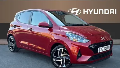 Used Hyundai i10 Premium 84 HP (61 kW) 2023 Red Hatchback