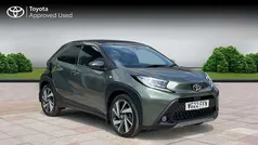 Cardamon green bitone Used 2022 Toyota Aygo Hatchback | £14,790 (Fair price)