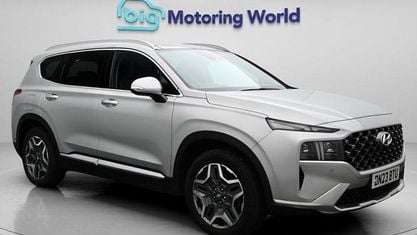 Second-hand Hyundai Santa Fe Ultimate 265 CP (194 kW) 2023 Argintiu SUV
