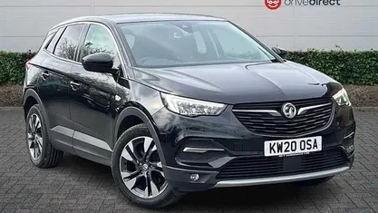 Used Vauxhall Grandland X SRi 131 HP (96 kW) 2020 Black SUV