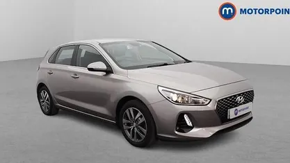 Used Hyundai i30 SE 120 HP (88 kW) 2020 Hatchback