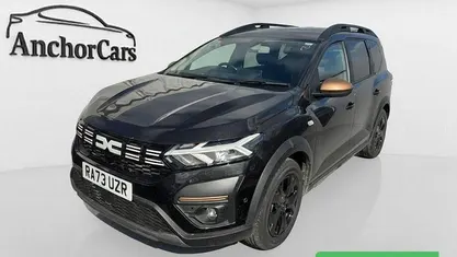 Used Dacia Jogger Extreme 141 HP (103 kW) 2025 MPV