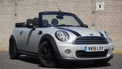 Begagnad Mini ONE 98 HK (72 kW) 2015 Halvkombi