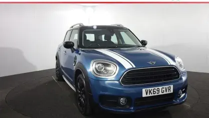 Used Mini Cooper Countryman Classic 136 HP (100 kW) 2019 Blue SUV