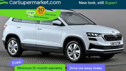 Begagnad Skoda Karoq SE Drive 150 HK (110 kW) 2023 Vit SUV