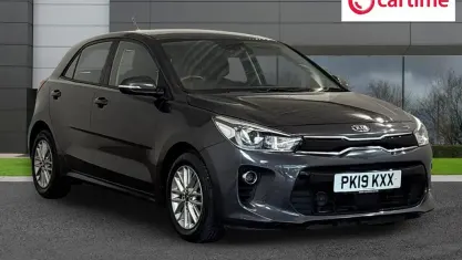 Used Kia Rio 84 HP (61 kW) 2019 Grey Hatchback