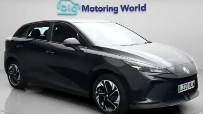 Used MG MG4 EV SE 150 kW (204 HP) 2023 Black Hatchback