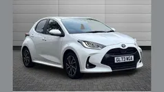 White Used 2023 Toyota Yaris Hybrid Design Hatchback | £18,749 (Fair price)