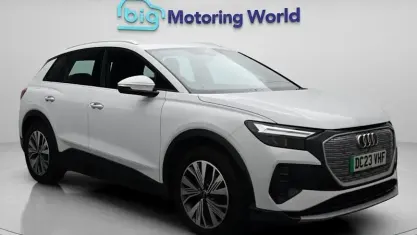 Used Audi Q4 e-tron Sport 125 kW (170 HP) 2022 White SUV