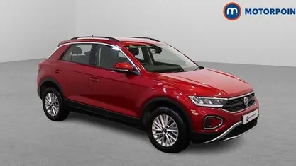 Used VW T-Roc Life 110 HP (80 kW) 2024 SUV