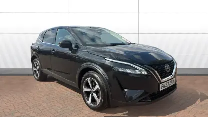 Used Nissan Qashqai N-Connecta 140 HP (102 kW) 2023 Black SUV