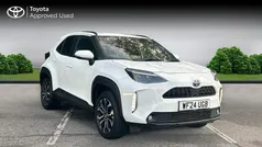 Pure white Used 2024 Toyota Yaris Hybrid Design Estate | £21,840 (Good price)