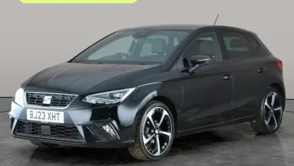 Usado Seat Ibiza FR Sport 80 HP (58 kW) 2023 Preto Citadino