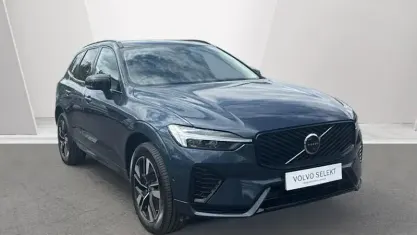 Second-hand Volvo XC60 Plus 250 CP (183 kW) 2025 Albastru SUV