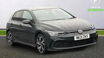 Used 2024 VW Golf VIII R-line Hatchback | £17,099 (Super price)