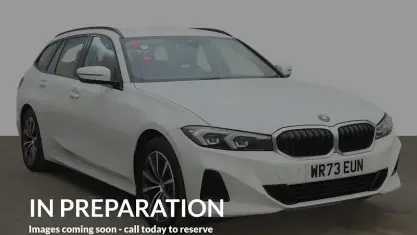 Used BMW 330e Sport Line 292 HP (214 kW) 2023 White Estate