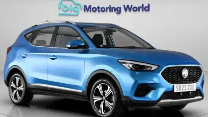 Usado MG ZS Excite 106 HP (77 kW) 2023 SUV