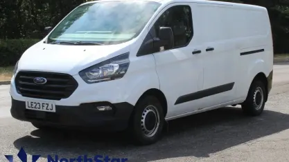 Used Ford Transit Custom S 131 HP (96 kW) 2023 White Van