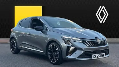 Grey Used 2025 Renault Clio V Techno Hatchback | £17,627 (Fair price)