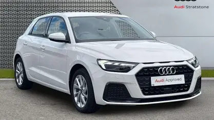 Used Audi A1 Sportback Sport 95 HP (69 kW) 2025 Silver Hatchback