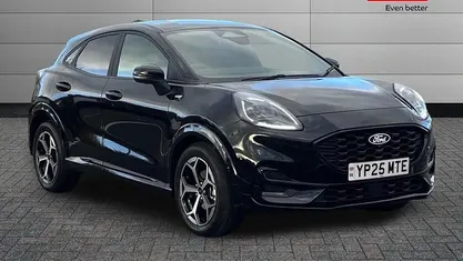 Used 2025 Ford Puma ST-Line Hatchback | £18,699 (Fair price)