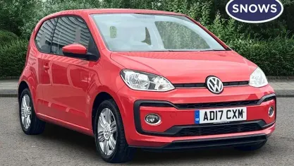 Used VW up! S 90 HP (66 kW) 2017 Red Hatchback