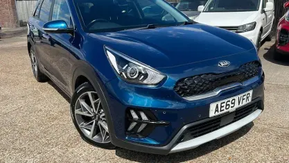 Used Kia Niro 141 HP (103 kW) 2019 Blue SUV