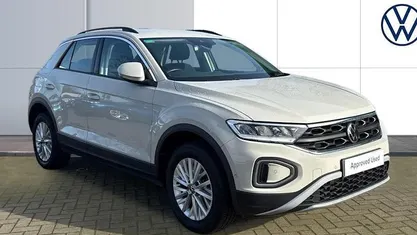 Used VW T-Roc Life 150 HP (110 kW) 2024 SUV