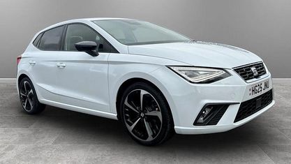 Usado Seat Ibiza FR Sport 116 HP (85 kW) 2025 Citadino
