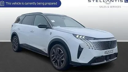 Used 2025 Peugeot 5008 GTi SUV | £27,257 (Fair price)