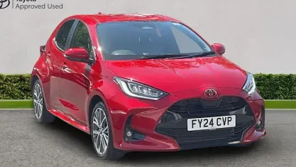 Used Toyota Yaris Hybrid 116 HP (85 kW) 2024 Red Hatchback