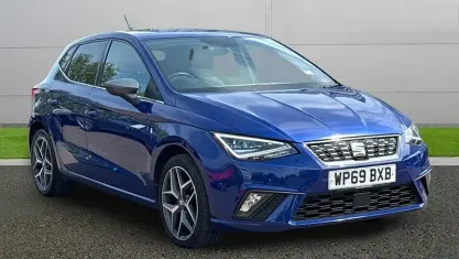 Usado Seat Ibiza XCELLENCE 95 HP (69 kW) 2020 Azul Citadino