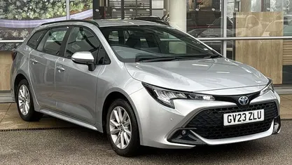 Used Toyota Corolla 140 HP (102 kW) 2026 Estate