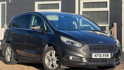 Used 2018 Ford S-MAX Titanium MPV | £5,995 (Fair price)